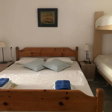 Oikia Anastasia Apartment
